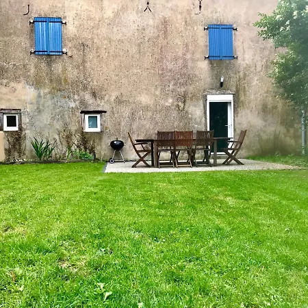 Vakantiehuis Le Sans - Calme Et Confort *